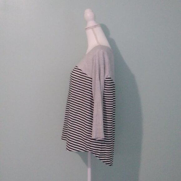 NWOT EXPRESS Striped Pullover Casual Top - Picture 5 of 11